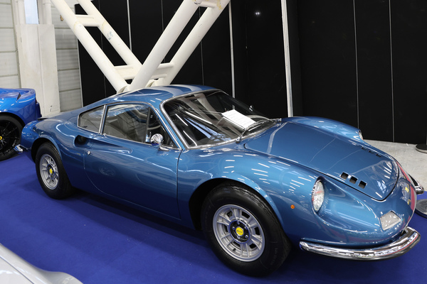 Dino GT (1972) - im schönen "Blu Dino Metallizzato" für EUR 338'000 im Angebot - 42. Auto e Moto d'Epoca 2025