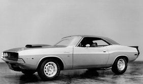 Dodge Challenger (1970) - mit Hutse auf der Motorhaube