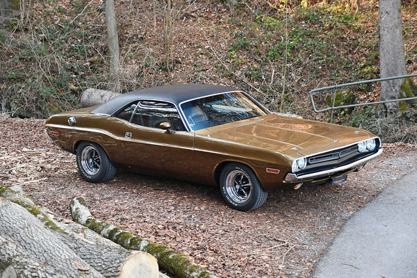 Dodge Challenger 318 V8 (1971) - als Lot 159 angeboten an der Versteigerung der Oldtimer Galerie in Toffen am 26. März 2022