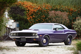 Dodge Challenger 383ci (1970) - als Lot 91 angeboten an der Artcurial Sur les Champs Versteigerung am 16. Oktober 2022