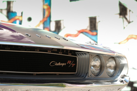 Dodge Challenger R/T 383 Magnum (1970) - "R/T" steht für "Road/Track", dem Einsatz auf der Strasse und der Rennstrecke