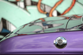 Dodge Challenger R/T 383 Magnum (1970) - getankt wird hinten links