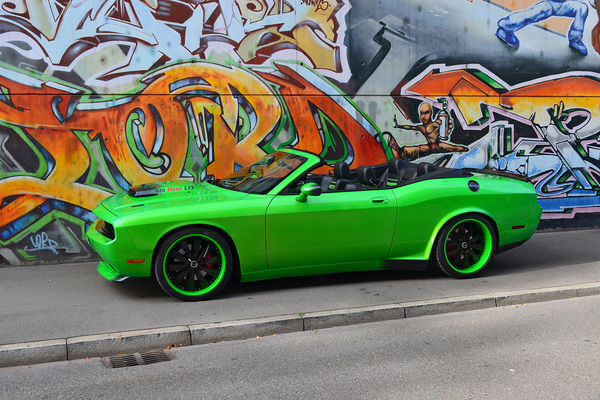 Dodge Challenger SRT-8 Special Convertible (2009) - als Lot 69 an der Versteigerung der Oldtimer Galerie in Toffen am 19. Oktober 2019