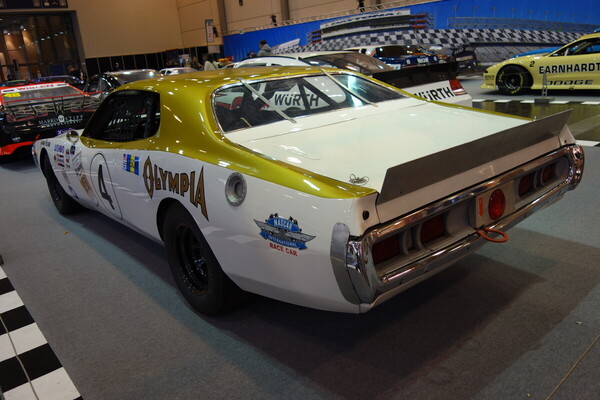 Dodge Charger (1974) – Nachbau mit der berühmten "Olympia Beer"-Lackierung von Vater und Sohn McGriff – Essen Motor Show 2023