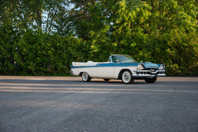 Dodge Custom Royal Lancer D 500 Convertible (1957) - Lot 223 an der RM/Sotheby's Hershey Versteigerung vom 4./5. Oktober 2023 (1957)