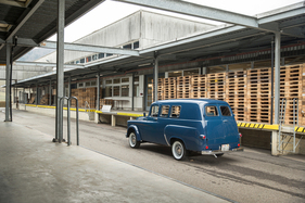 Dodge D100 Wagon (1966) – Der Van ist komplett Restauriert