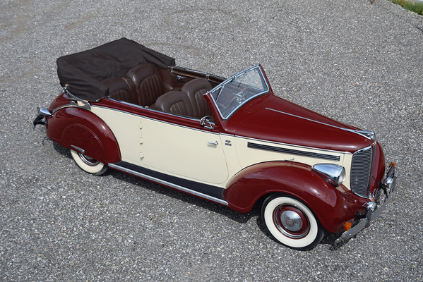Bild Dodge D8 Cabriolet Langenthal (1938) - als Lot 65 an der Versteigerung der Oldtimer Galerie Toffen am 21. April 2018