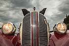 Dodge D8 Langenthal (1938) - Bei diesem Anblick würde man sich als Fussgänger wünschen, schnell das Weite zu suchen