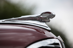 Dodge D8 Langenthal (1938) - Der Chrom-Widder
