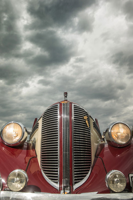 Dodge D8 Langenthal (1938) - Wuchtige Erscheinung