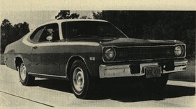 Dodge Dart 3,2-Liter-6-Zylinder-Motor - 100 HP (netto) 1 Vergaser (1973)