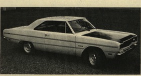 Dodge Dart 3,2-Liter-6-Zylinder-Motor - 100 HP (netto) 1 Vergaser (1973)