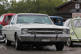 Dodge Dart V8 - einst ein Taxi - OSMT Zug im September 2017