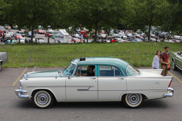 Dodge Kingsway Custom (1956) - Albisgütli Classics Cars & Bikes Juli 2025