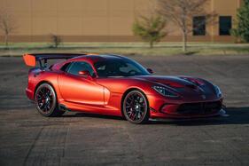 Dodge Viper ACR Coupe (2016) - als Lot 43 an der Bonhams Miami Versteigerung 2025