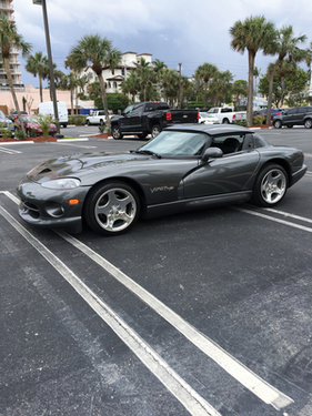 Dodge Viper RT_10 (2002) - als Lot 3172 an der RM Auction Fort Lauderdale am 6./7. April 2018