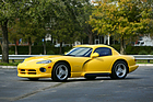 Image: Dodge Viper RT/10 Roadster (1995) - as lot 2135 at the RM/Sotheby's Fort Lauderdale auction from March 25 to 26, 2022