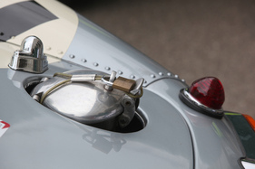 Doppelt gesicherter Schnelltankverschluss des Low-Drag-Jaguar – Zürich Classic Car Award 2021