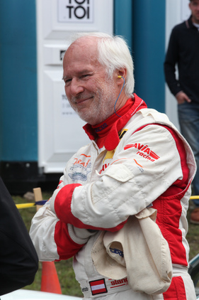 Dr. Armin Zumtobel fuhr seinen Porsche 906 Carrera 6 (1966) an der Arosa ClassicCar 2013 – Renn- & Competition Klasse