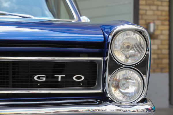 Drei Buchstaben, die nicht nur in Italien für begehrenswerte Hochleistungsmodelle stehen – Older Classics Mai 2024