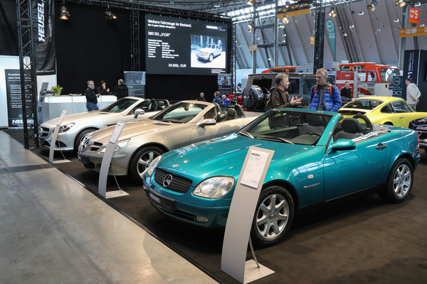 Drei Generationen Mercedes-Benz SLK im Verkauf - 24. Retro Classics Stuttgart 2025