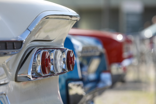 Drei Rückleuchten samt "Augenbraue" am '59er Edsel Citation – Albisgütli Classic Cars & Bikes Oktober 2023