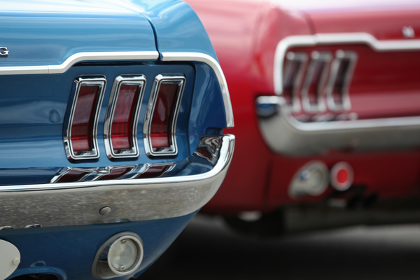 Bild Drei einzelne Rückleuchten - Mustang & Shelby Meeting 2017 in Zug