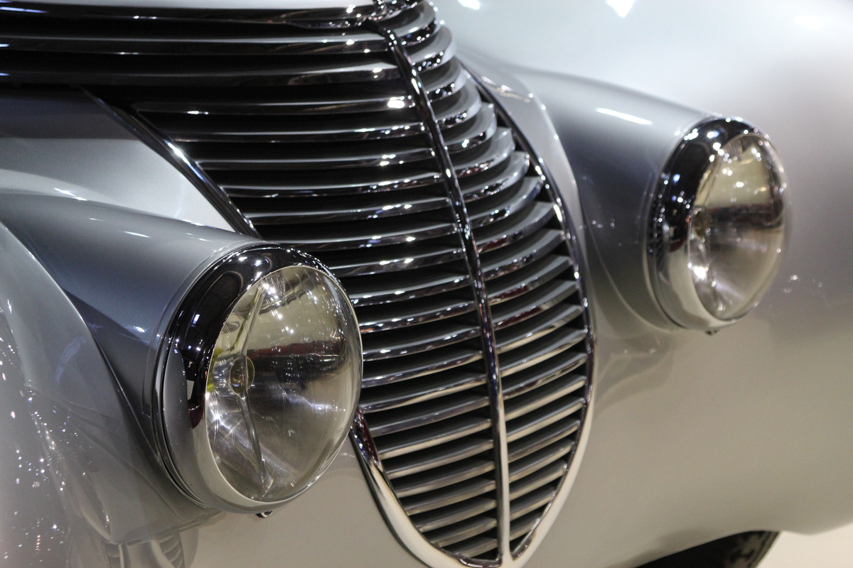 Dubonnet Hispano-Suiza H6C 'Xenia' (1938) - Chromgesicht (Rétromobile 2012)