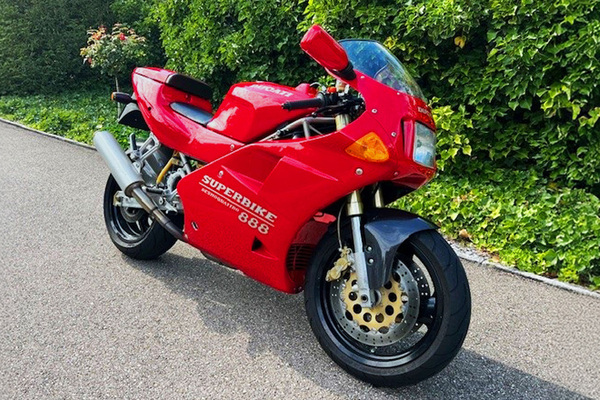 Ducati 888 Strada Superbike (1994) - als Lot 23 an der Emil Frey Classic Auctions am 26. April 2025