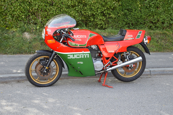 Ducati 900 Mike hailwood Replica (1982) - as lot 05 at the auction of the Oldtimer Gallery at the Dolder Grand Hotel on June 17, 2017