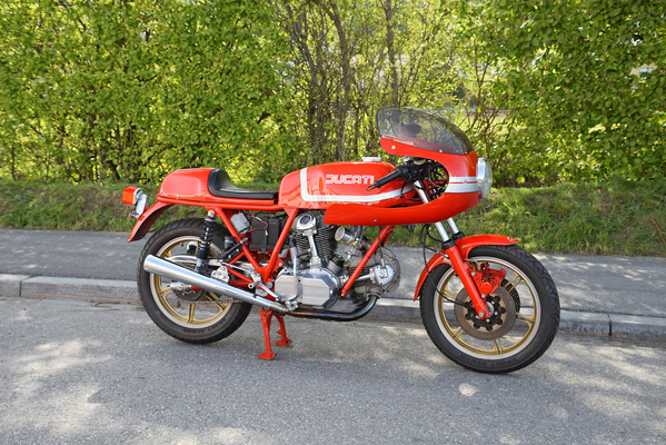 Ducati 900 SS (1981) - as lot 31 at the auction of the Oldtimer Gallery at the Dolder Grand Hotel on June 17, 2017
