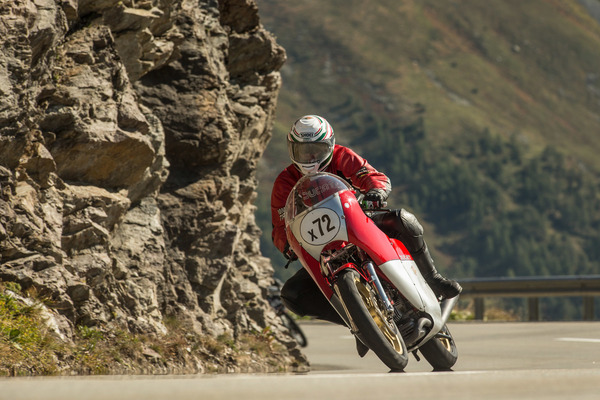 Ducati im Kurvensteigen - Bergrennen Bernina Gran Turismo 2019
