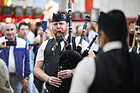 Image: Bagpiper in the middle of the audience – Classic Expo 2026