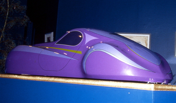 Duesenberg Coupé Simone (1939) – Das Präsentationsmodell aus GFK von 1998