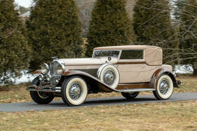 Duesenberg Model J Convertible Victoria (1929) - als Lot 255 angeboten an der Bonhams Amelia Island Versteigerung am 3. März 2022