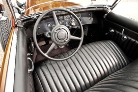 Duesenberg Model J Riviera Phaeton (1934) - angeboten an der RM Auktion von Monterey vom 19. und 20. August 2011