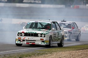 E30 rauscht vorbei