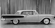 Edsel Corsair (1957) - zweitüriger Sedan