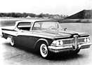 Edsel Corsair Hard Top (1959) - schwarzes Copué, viertürig, pfostenlos, V8, 225 PS, 170 km/h, 17-21 L/100 km/h