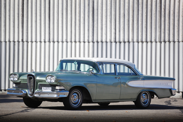 Edsel Ranger (1958) - ein stattliches Automobil mit über 5,4 Metern Länge