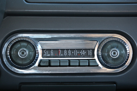 Edsel Ranger (1958) - serienmässiges Radio