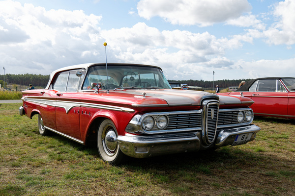 Edsel Ranger (1959) – längst nicht so schlecht wie sein Ruf – Oldtimer-Show Berlin 2022