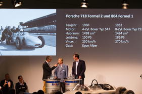 Egon Alber berichtet über den Porsche Typ 718 Formel 2 (1960) und den Typ 804 Formel 1 (1962) - an der Porsche Sound Nacht 2014