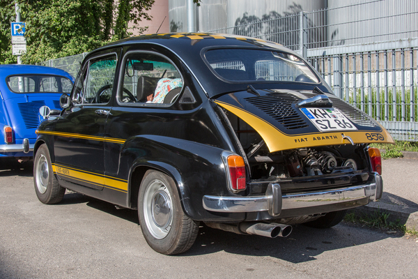 Bild Ein Abarth kommt selten alleine - Treffen der Fiat-600-Freunde 2023