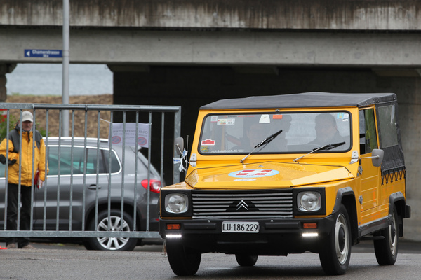 Ein Citroën der besonderen Art - Oldtimer Sunday Morning Zug Treffen am 5. Mai 2019