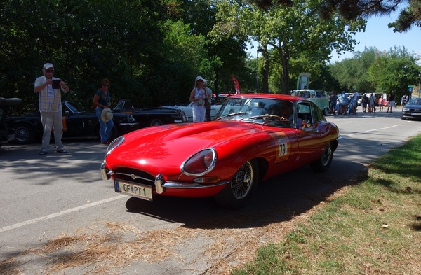 Ein Jaguar E-Type aus dem Jahr 1967... - Vienna Classic Days 2024