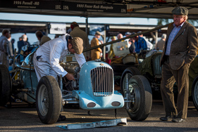 Ein Parnell-MG 1936 im Paddock - Goodwood Trophy - Goodwood Revival 2015