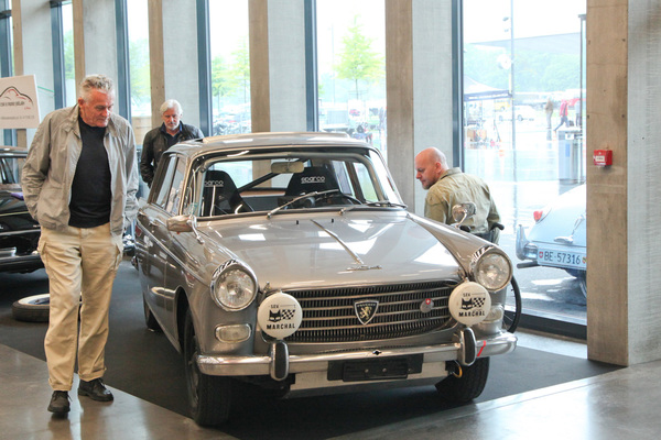 Ein Rallye-Peugeot 404 begeistert auch Klausenrennen-Sieger - Swiss Classic World Luzern 2019