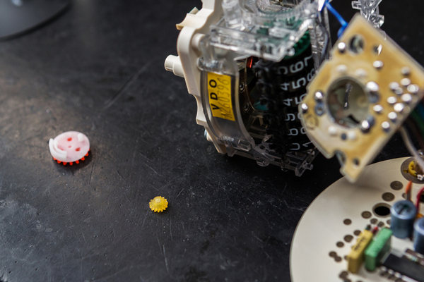 Ein Zahnrad kommt selten allein – Tachoüberholung