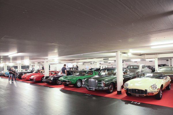 A wide range of classic cars in the parking garage of the Grand Hotel Dolder - Auction of the classic car gallery at the Dolder Grand Hotel 2017